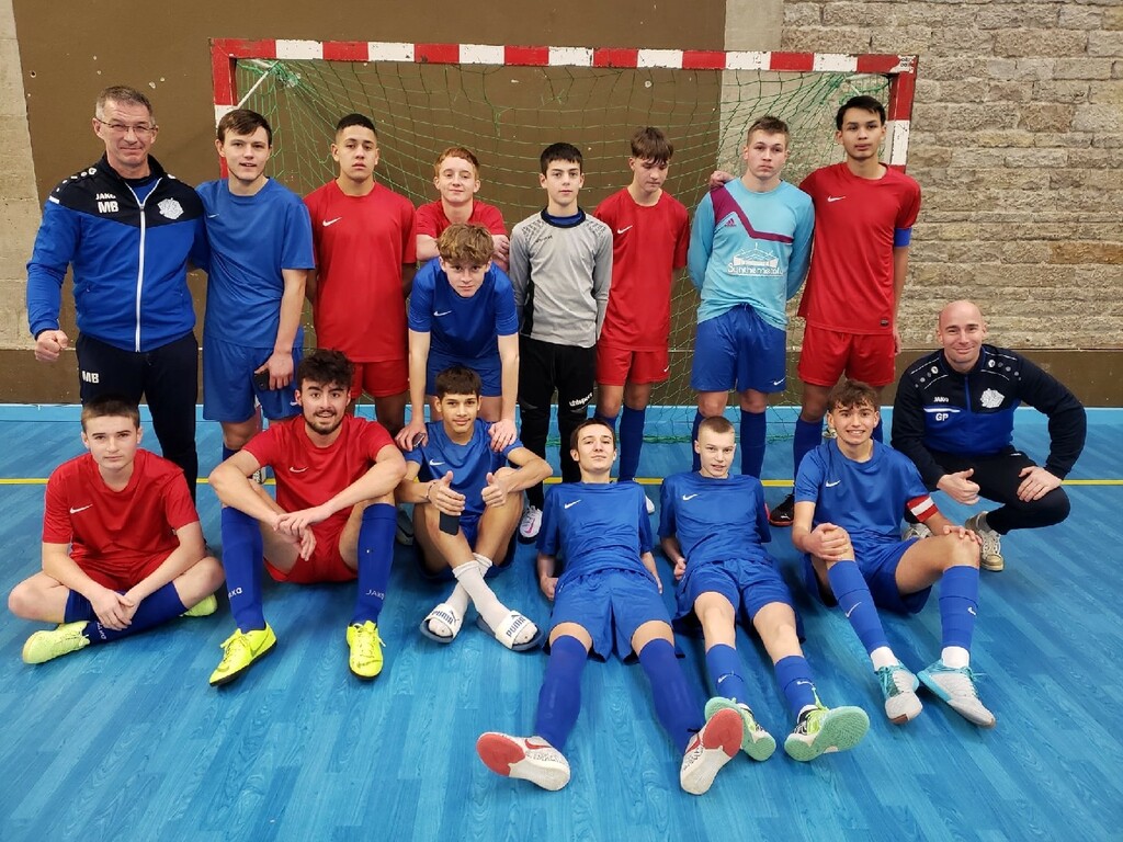 Futsal : les U18 en finale 